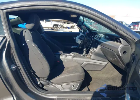 2018 Ford Mustang Ecoboost z USA, uszkodzony, nr VIN 1FA6P8TH8J5183003